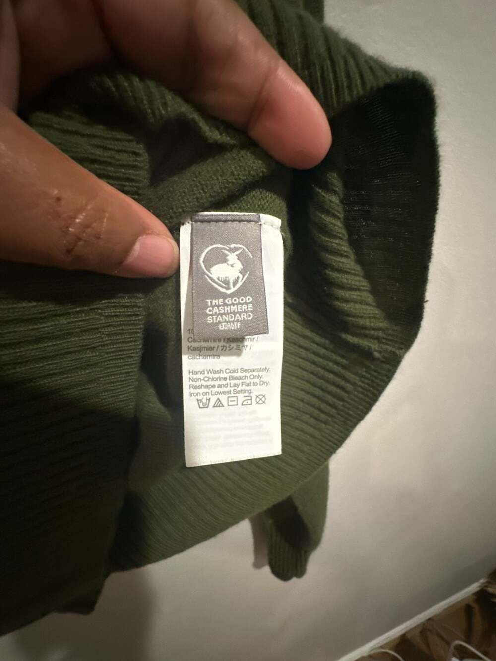 J. Crew Cashmere Sweater Size M Green Crewneck Pullover - Picture 4 of 6
